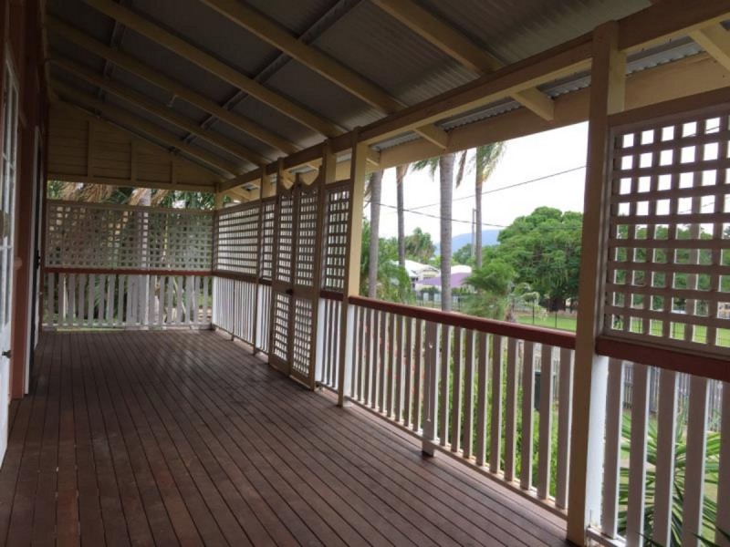 52 Henry Street, The Range QLD 4700